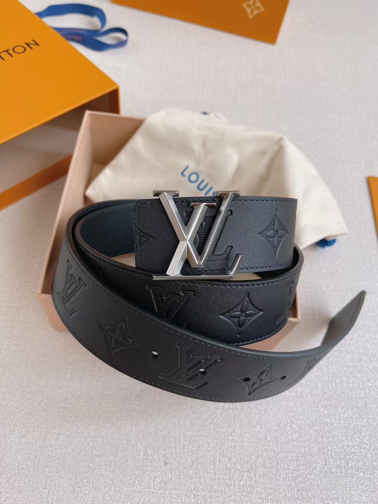 Louis Vuitton Men's Classic LV Initiales Embossed Leather Belt (Replica) - Image 1